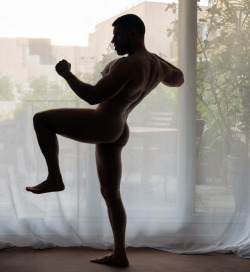 mischief1972:  jyisfree:  Flexing - Photo taken the 2014-09-07 - I’m 48 years old - self portrait - jyisfree  Wonderful silhouette