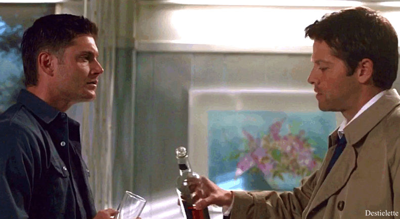 destielette:  DESTIEL moments that would’ve been perfect for a first kiss And/Or