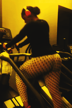 phattygirls:  LAWD!