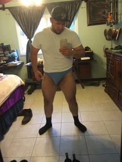 hairycub12:  mezaboy:  When boredom strikes