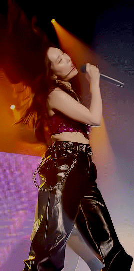sunmiyah:Sunmi - Hey you
