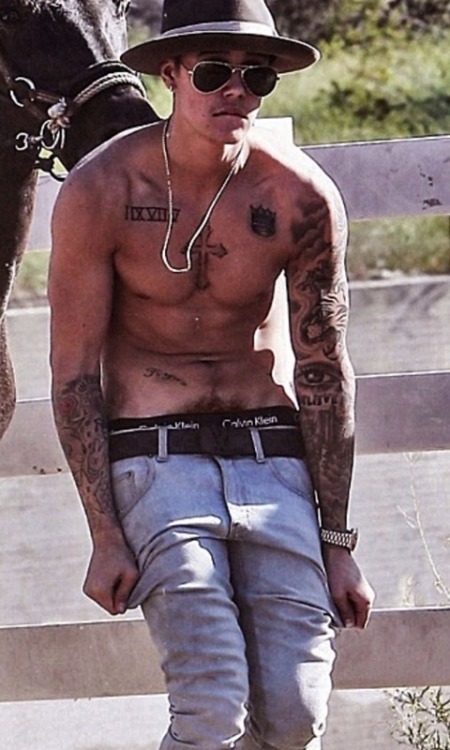 fuck-yeah-male-celebs:  Justin Bieber