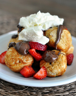 do-not-touch-my-food:  Puffy Danish Pancakes