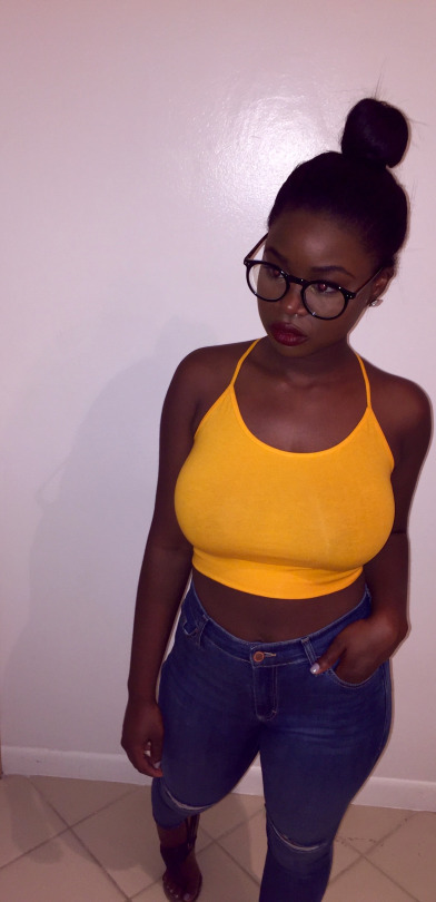 dark skin black women appreciation post. behold mothafuckas!