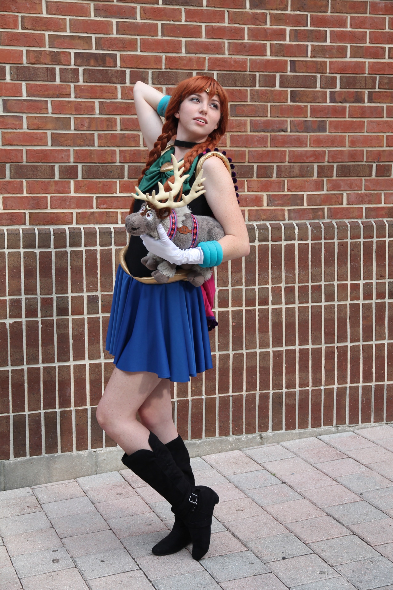 mew21cosplay:  Series: Sailor Moon / Movie: Frozen Cosplay: Sailor Anna by Tinka