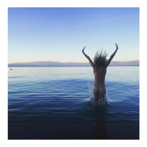 naturalswimmingspirit:   lestrange_landFamily vacay would not be complete without a nudie sunset swim.  #cheeky #nudieswim #nature #adventure #laketahoe  