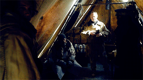 laissezferre:is it a tent or a church?: the terror (2018) interior lighting 