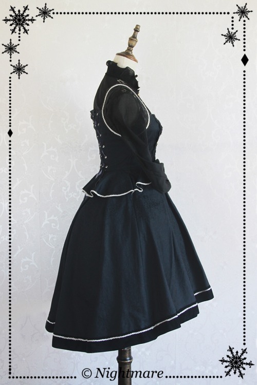 DRESS Brand: NIGHTMARE Series: Merry Krampus Color: dark、icy、naughty Type: jsk+collar BLOUSE Brand: 