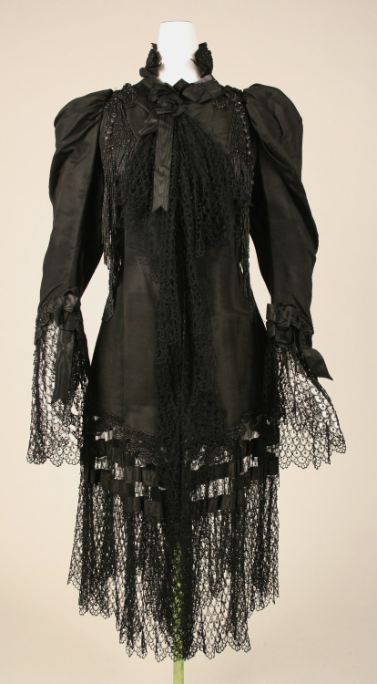 ephemeral-elegance:Evening Coat, ca. 1888Emile Pingatvia The Met