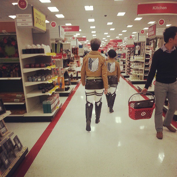 aaaaaibou:  carbonidiot:  #attackontarget  #look at all these big ass sales 