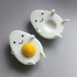 itscolossal:  Egg Love and Other Felted Food