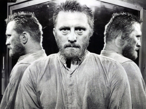 Kirk Douglas as Van Gogh in Lust for life.