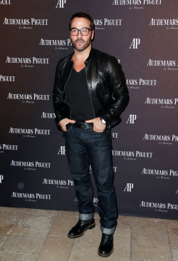 daiilycelebs:    12/9/15 - Jeremy Piven at the Audemars Piguet Grand Opening of Rodeo Drive Boutique.    
