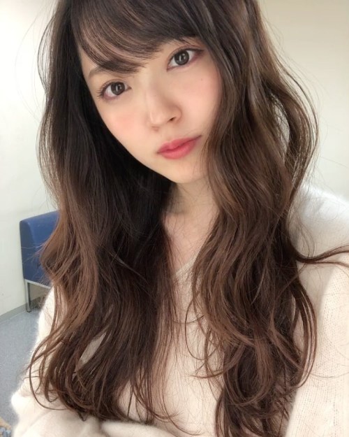 sakamichi-steps: 鈴木愛理 on Instagram 2019.11.13 #ロングのゆるゆる巻きブーム
