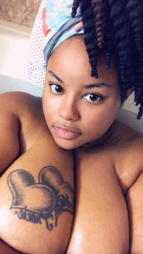 thickgoddessss:  