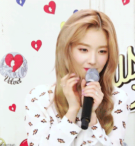 irenebae-: seriously, bae irene (╯°□°）╯︵ ┻━┻