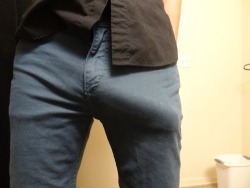 Hope you like my pants (: acocktail