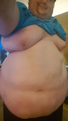 foxxy34:  gamertechchub:  Please help me