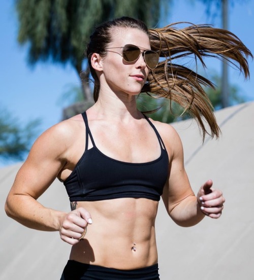 crossfit-girls: Molly Tilove tiny.cc/ugbwpy