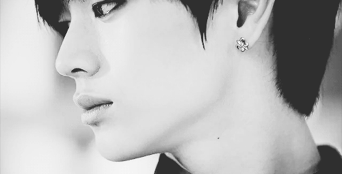 (ღ˘⌣˘ღ)