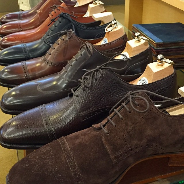 abitofcolor:
“Just a few beauties from the remarkable selection of Gaziano & Girling and Edward Green shoes at Khaki’s of Carmel. @edwardgreen1890 #edwardgreen @khakisofcarmel #khakisofcarmel #mensshoes #menswear #mensstyle #styleforum #gq #jimockert...