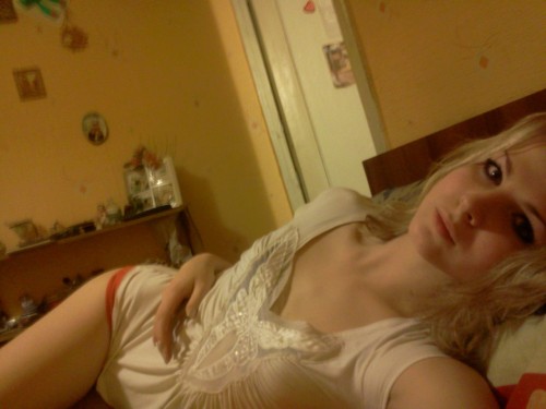 ctownsubboi:  gorgeous!  I love her she is adult photos