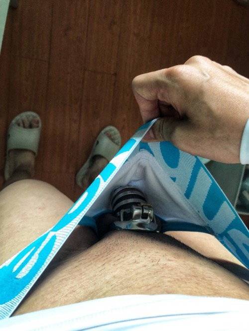 toy-brick:little dick