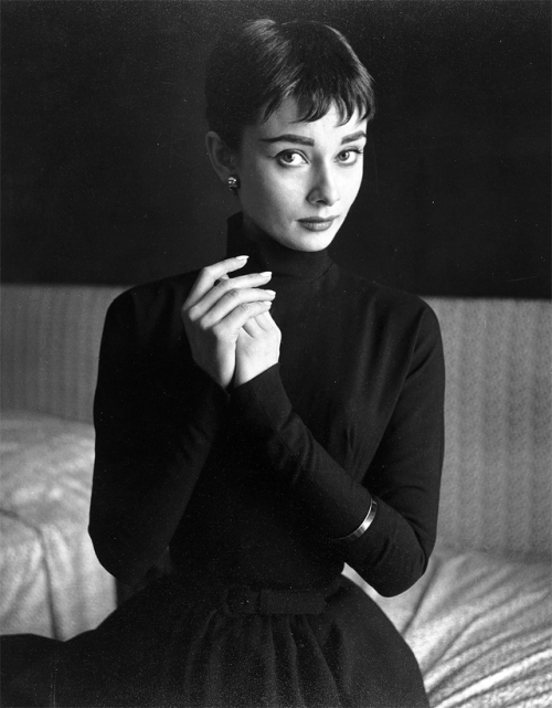 misshonoriaglossop:Audrey Hepburn. Photo by Cecil Beaton, March 1954