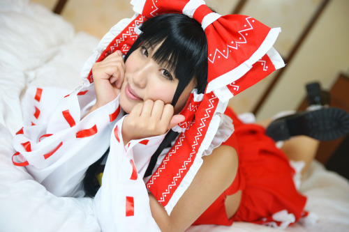 Touhou Project - Reimu Hakurei (Yurika) 8HELP US GROW Like,Comment & Share.CosplayJapaneseGirls1.5 - www.facebook.com/CosplayJapaneseGirls1.5CosplayJapaneseGirls2 - www.facebook.com/CosplayJapaneseGirl2tumblr - http://cosplayjapanesegirlsblog.tumblr.c