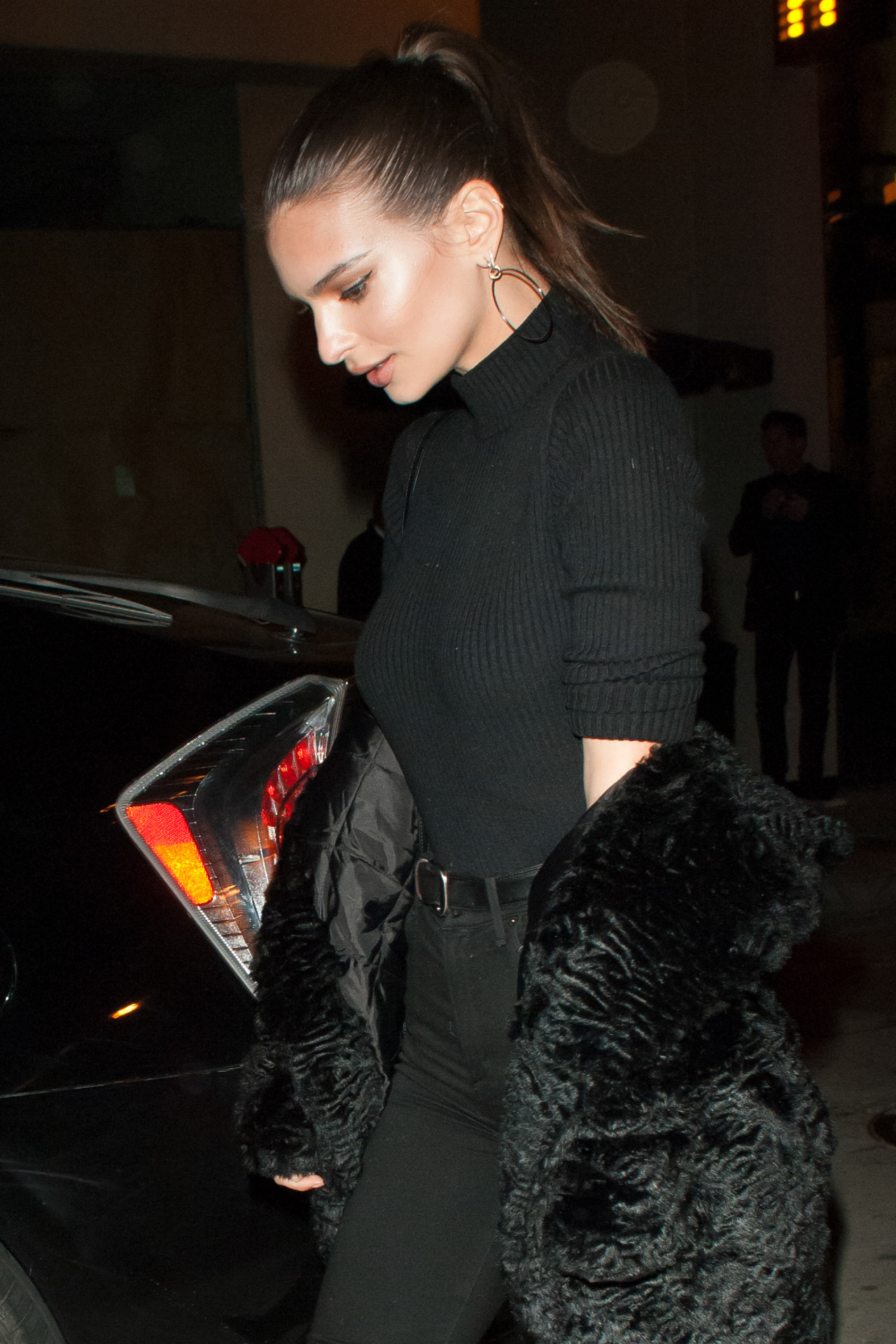 Emily Ratajkowski