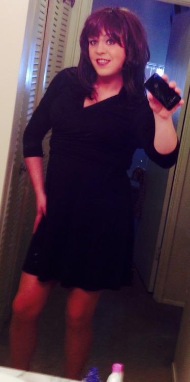 abbycatsuk:  emason3434:  emason3434:  #crossdressing #crossdresser #femmeside #mtf  Happy Monday!!! One of my favorite shoots from early on 