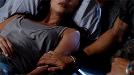 johnpruodstar:john/clarice + hands