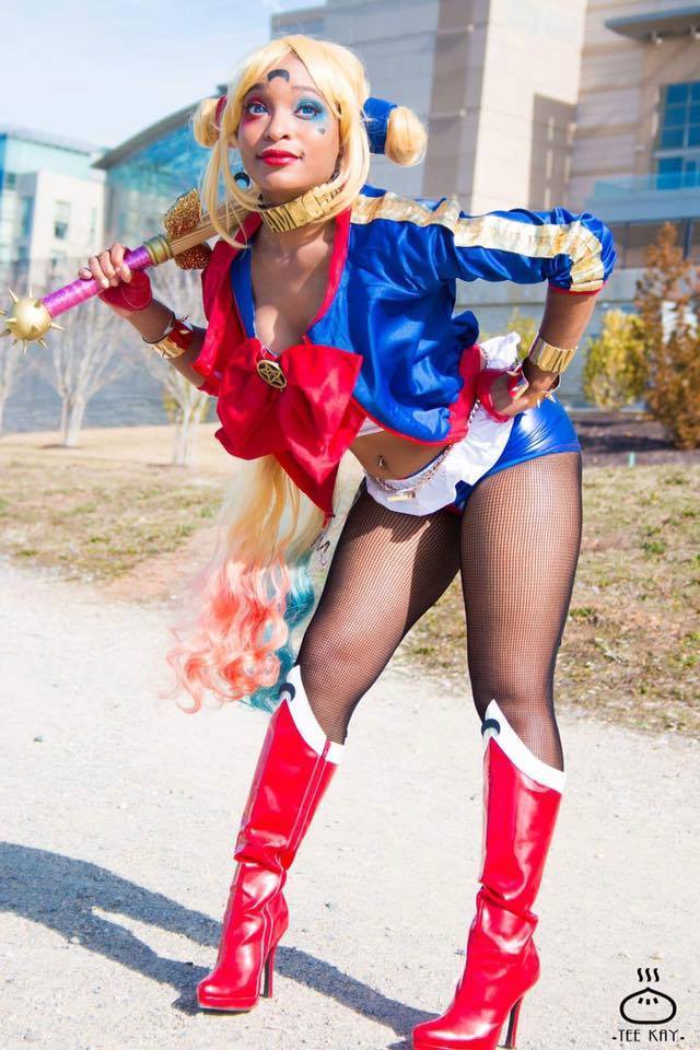 superheroesincolor: Harley Quinn/Sailor Moon by  Luna Bean   #Cosplay Photo: Tee