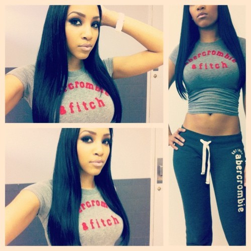 jaiking:  badbrownbeauties:  BadBrownBeauties  Follow me at http://jaiking.tumblr.com/ You’ll be glad you did.