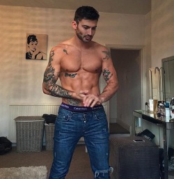 malecelebritys:  Jake Quickenden