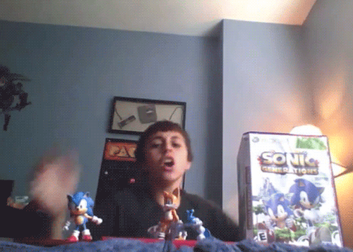 creepysheepstudio:  shavingryansprivates:  i like how in the first one theres like