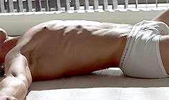 flmblr:  I live in the American Gardens Building on W. 81st Street on the 11th floor. My name is Patrick Bateman. I’m 27 years old. I believe in taking care of myself and a balanced diet and rigorous exercise routine. In the morning if my face is a