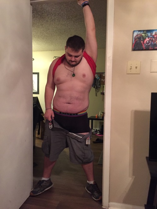 dexterbear97:Photo strip tease pt1 ( front side )