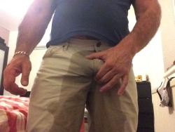 tattsandkink1:  Yeah daddy pissed his pants again which one of you cunts will suck the piss out ? 