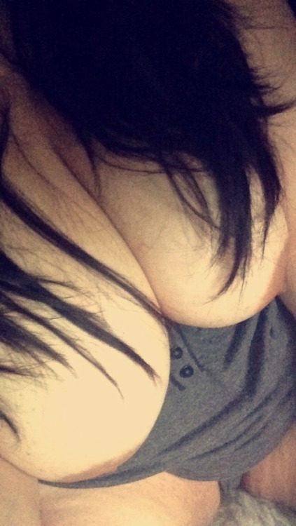 brown-nipples:  idk