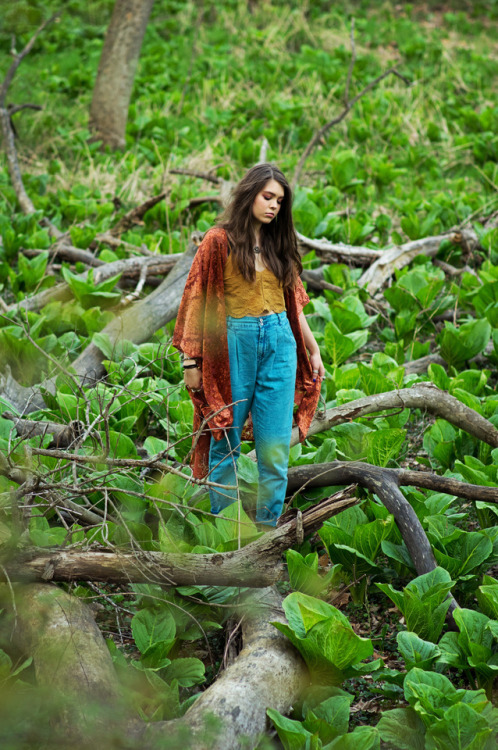 leavingmybody:Skunk cabbage field with my witch friend 