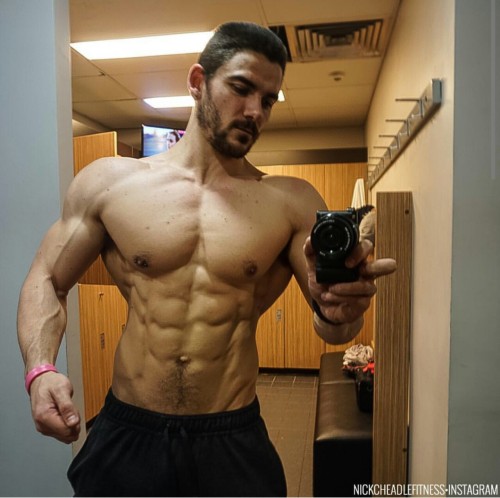 bladeyamagishi:  Nick Cheadle 