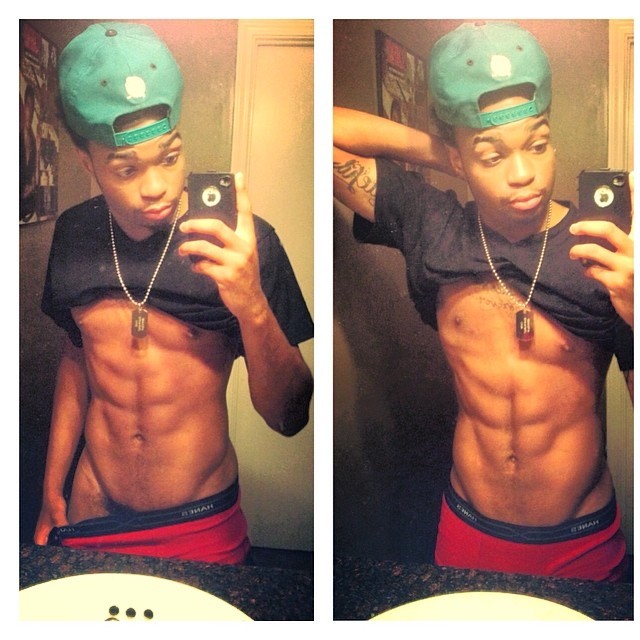 bruhyousexy:  Lamar  