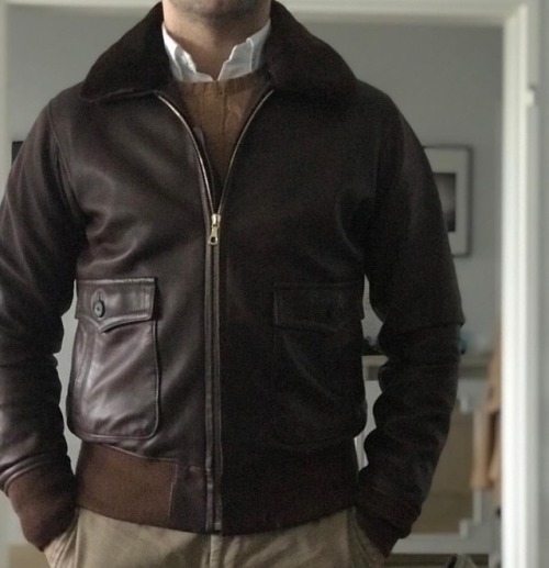 @craftsmanclothing great G-1 jacket @poloralphlauren chino, Oxford shirt and sweater #wiwt #lookbook