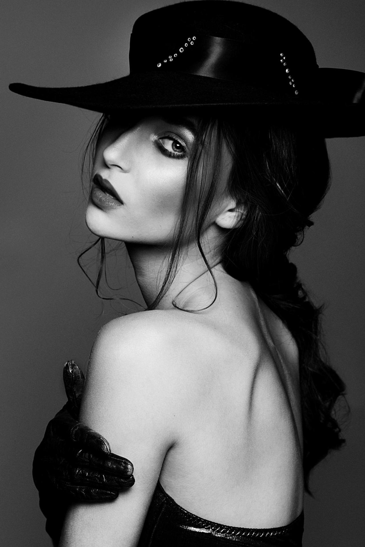 beautyormore:  Beauty, or more… 