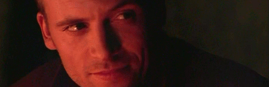 tumblr_nqrqqeTBtm1uyv1u0o1_540.gifv