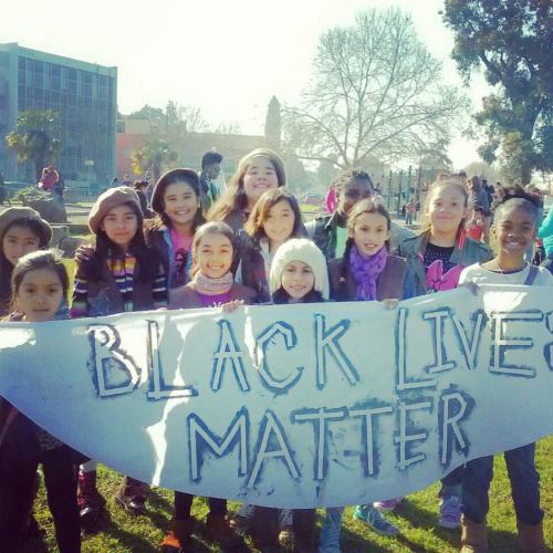 herdreadsrock:  pussy-and-pizzza-x:  lmsig:  herpowerisherown:aprill-showers:Meet The Radical Brownies!!!Not your average girl scout group…In the Radical Brownies, girls ages 8-12 learn about social justice movements such the Black Panthers and the
