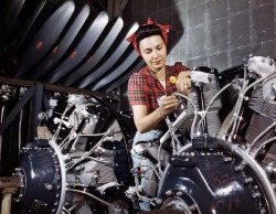 andrews-atomic-era:  Stunning color photographs of the gorgeous and tough as nails American female war workers of The Second World War.   The Allied Victory over the Axis powers is definitely thanks to these women. Working a “mans” job in the USA