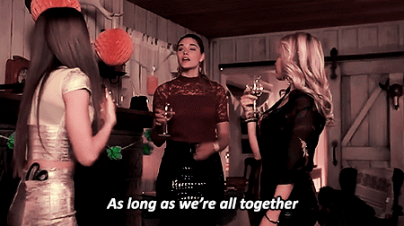 Waverly and Chrissy in 1x07