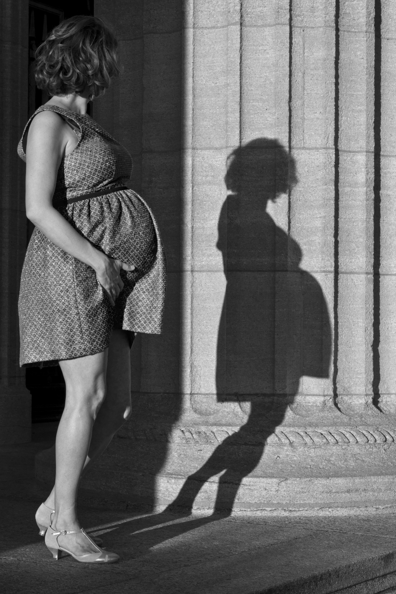 soon-b-photography:  One shadow for two